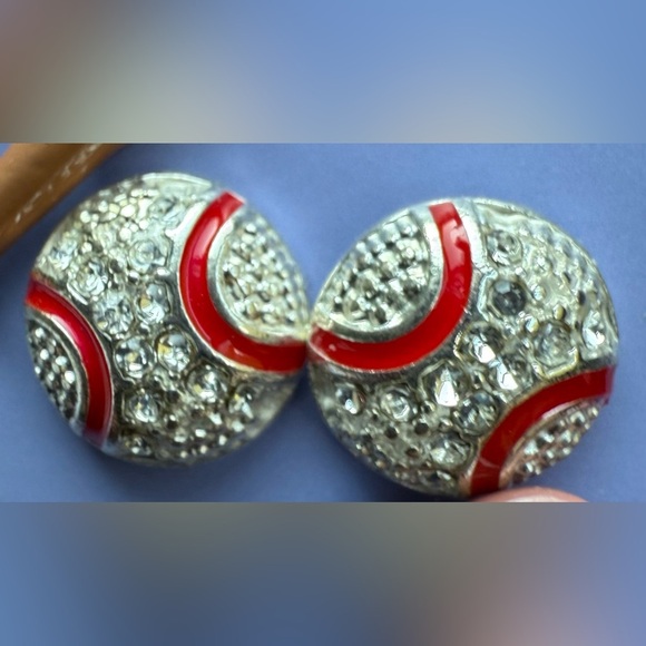 Claire's Baseball Themed 3-Pack Stud Pierced Earrings Set with Baseball Mitt Bat - Picture 5 of 9